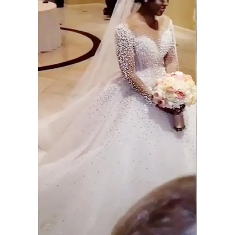 Customized Arabic Long Sleeve Wedding Dress Ball Gowns Sheer Neck Pearls Beaded Bridal Dresses Plus Size Chapel Zipper Back Woma