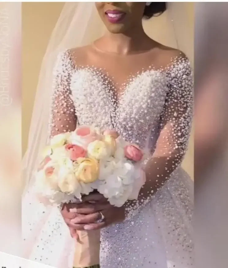 Customized Arabic Long Sleeve Wedding Dress Ball Gowns Sheer Neck Pearls Beaded Bridal Dresses Plus Size Chapel Zipper Back Woma
